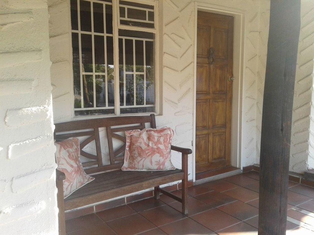 Road View Lodge Francistown Exterior foto